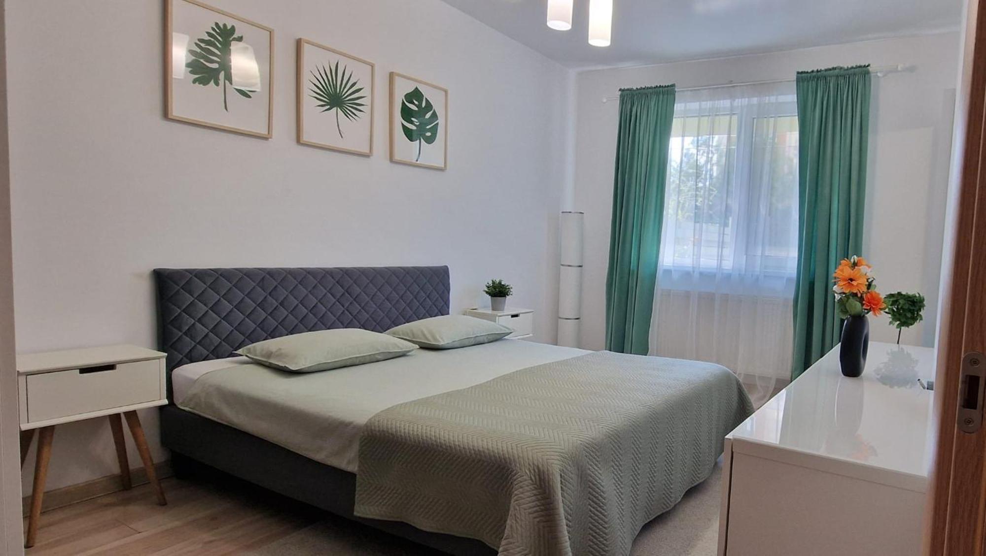 Amazing Apartament With Garden Bucharest Airport Self Check-In!! Otopeni Exteriör bild